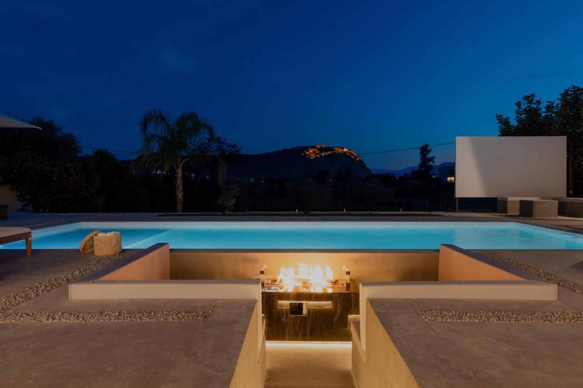Nafplio Blue Topaz Poolside Villa المظهر الخارجي الصورة