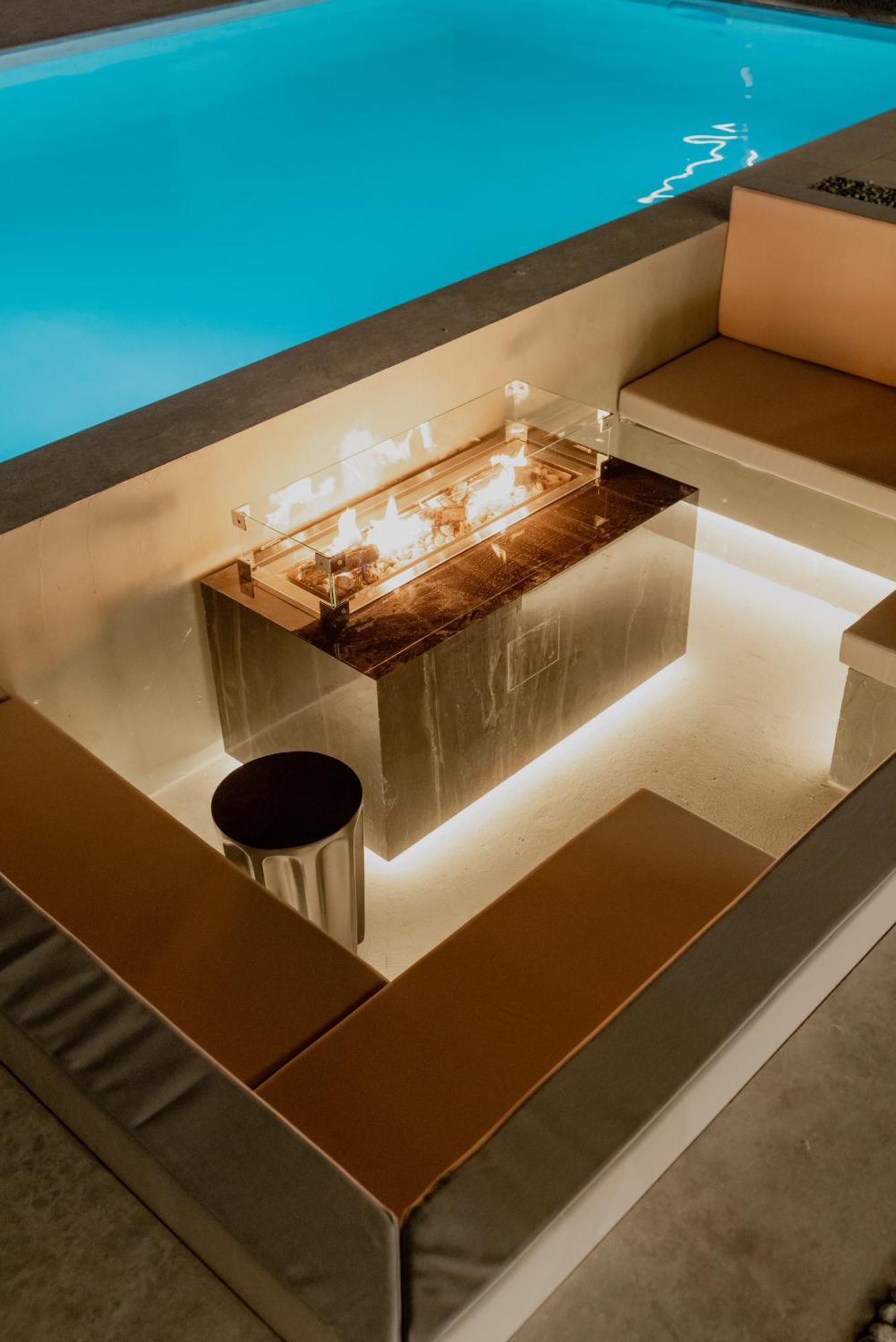 Nafplio Blue Topaz Poolside Villa المظهر الخارجي الصورة