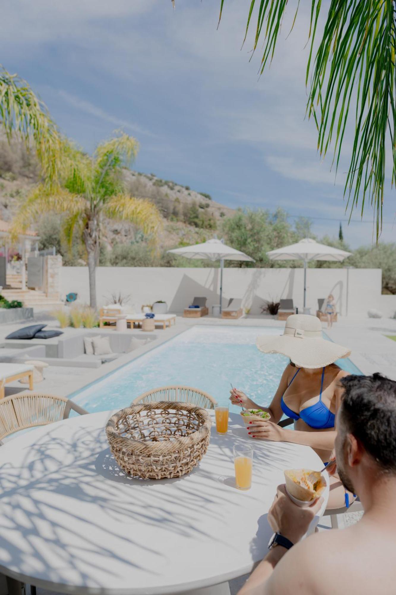 Nafplio Blue Topaz Poolside Villa المظهر الخارجي الصورة